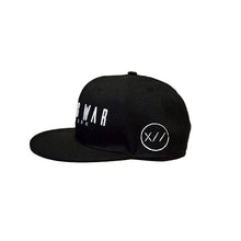 Load image into Gallery viewer, YOUNG WAR SNAP BACK